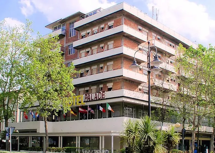 Hotel Palace